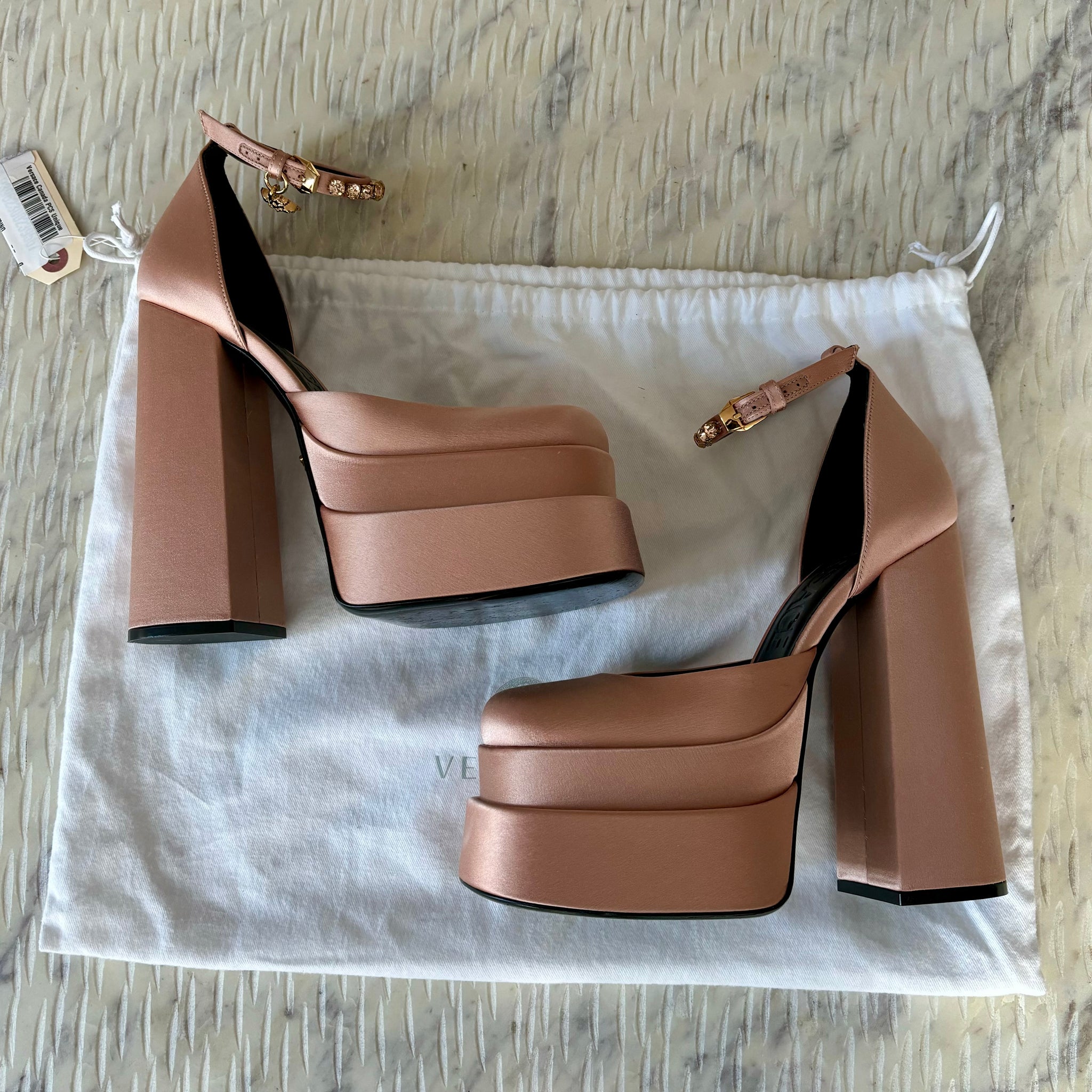 Pre-owned Versace Medusa Aevitas Satin Platform Pumps Size