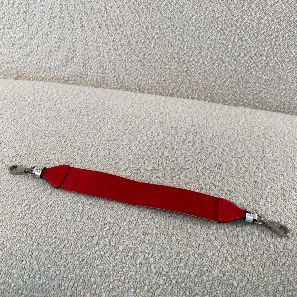 Pre-owned Christian Louboutin Shimmery Red sole Pump-Shaped Clutch