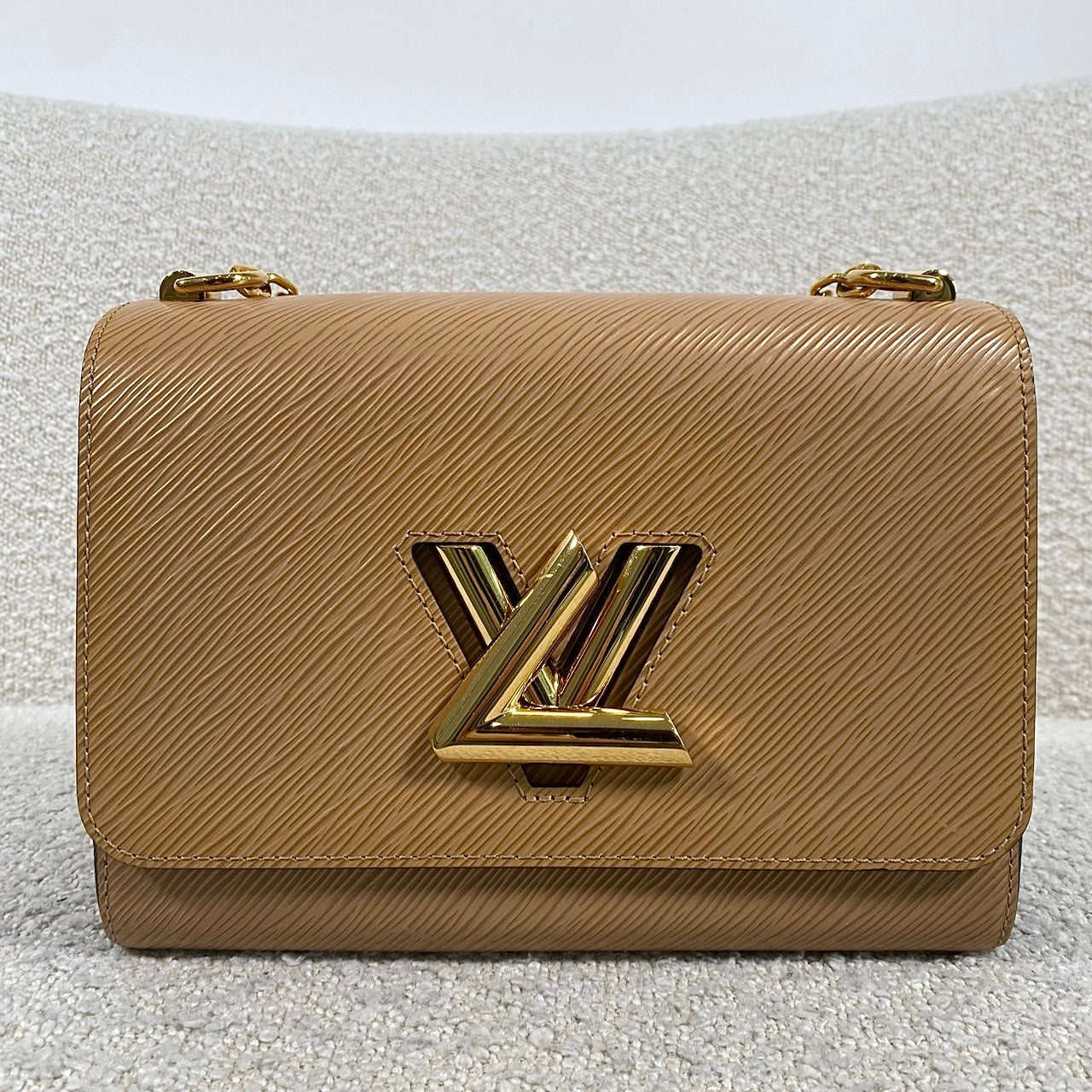 Louis Vuitton バッグ Louis Vuitton Black Monogram Canvas W PM Bag | Yoogi's Closet
