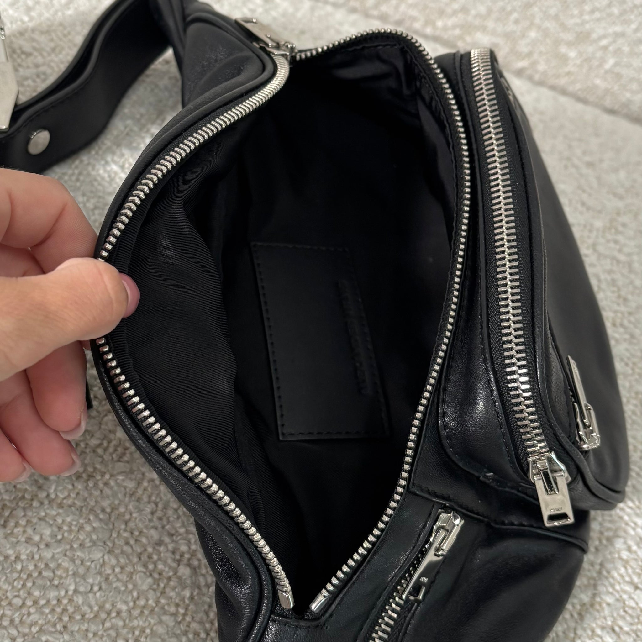 Pre-owned Alexander Wang attica fanny pack in nappa leather