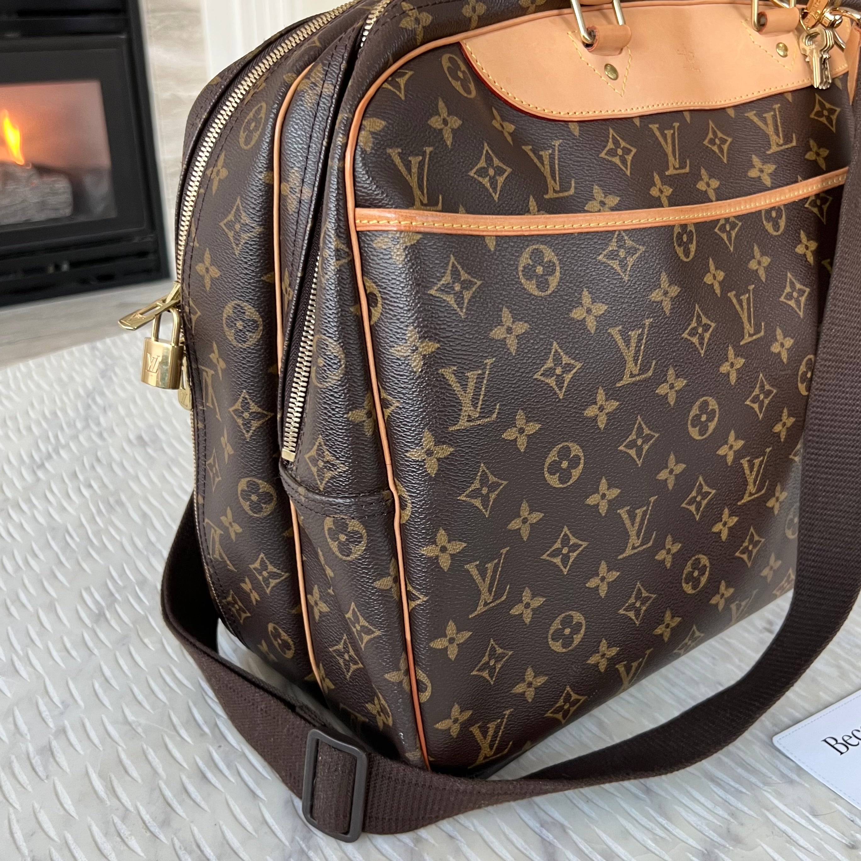 Louis Vuitton Alize 24 Heures Monogram Canvas Bag – Beccas Bags