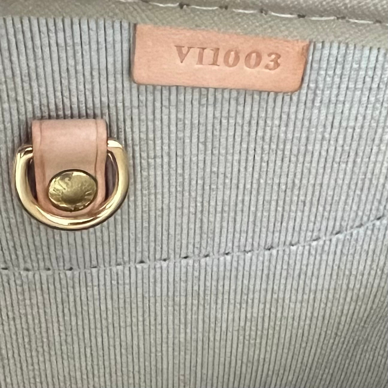 Louis Vuitton Alize 24 Heures Monogram Canvas Bag – Beccas Bags
