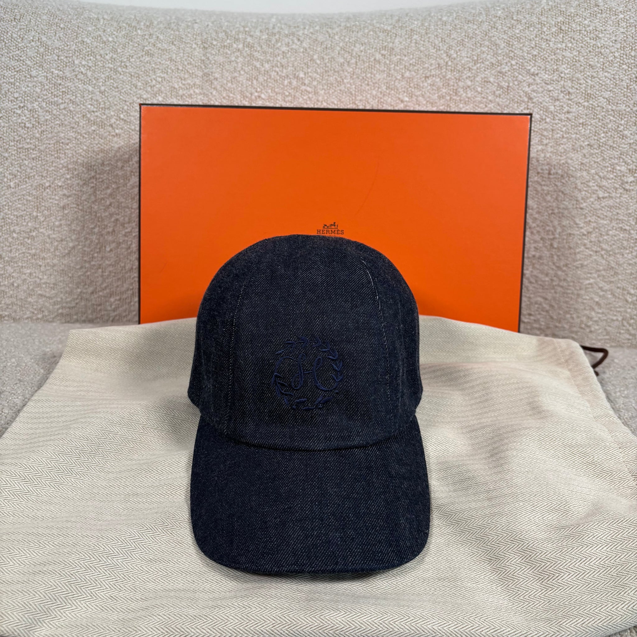 Pre-owned Hermes Davis H Primavera cap 59 Indigo – Beccas Bags