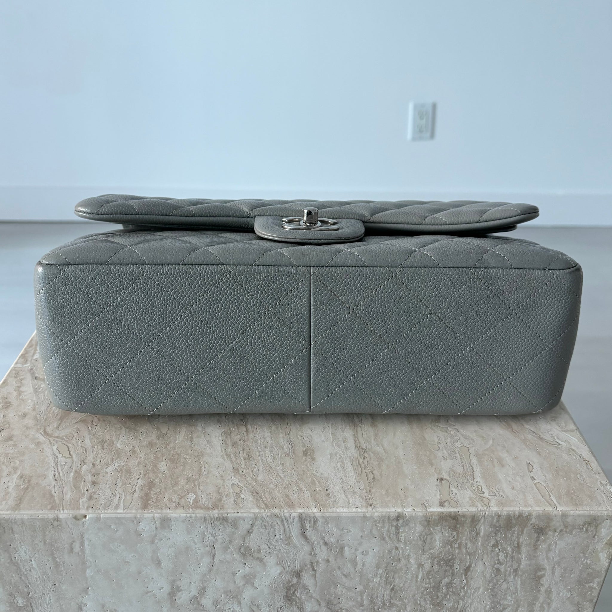 Pre-owned Chanel Classic Flap Bag Jumbo Gray Caviar – Beccas Bags