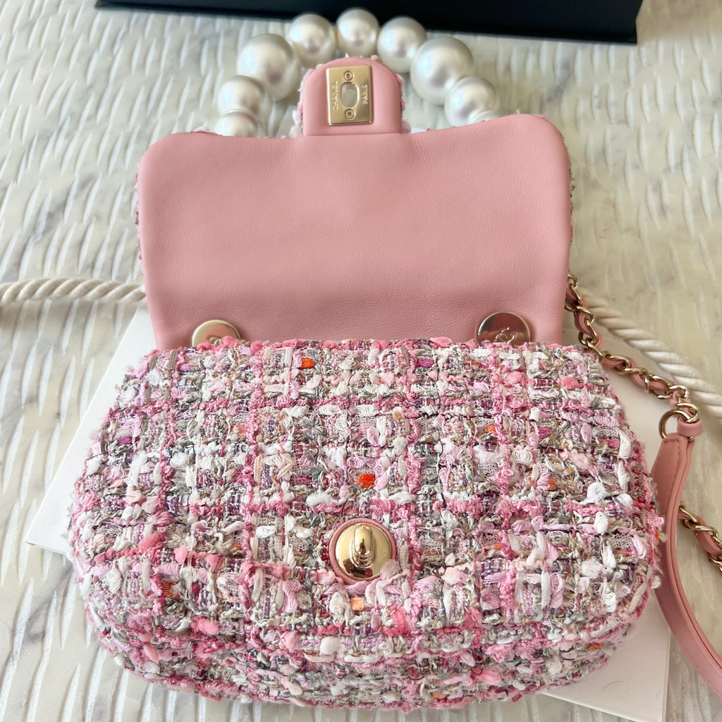 Pink hot sale tweed bag