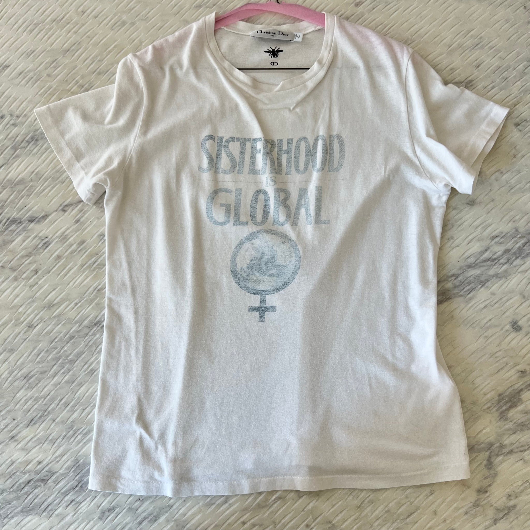 Pre-owned Dior Sisterhood Is Global T-Shirt Size M – Beccas Bags Pre-owned Dior Sisterhood Is Global T-Shirt Size M – Beccas Bags