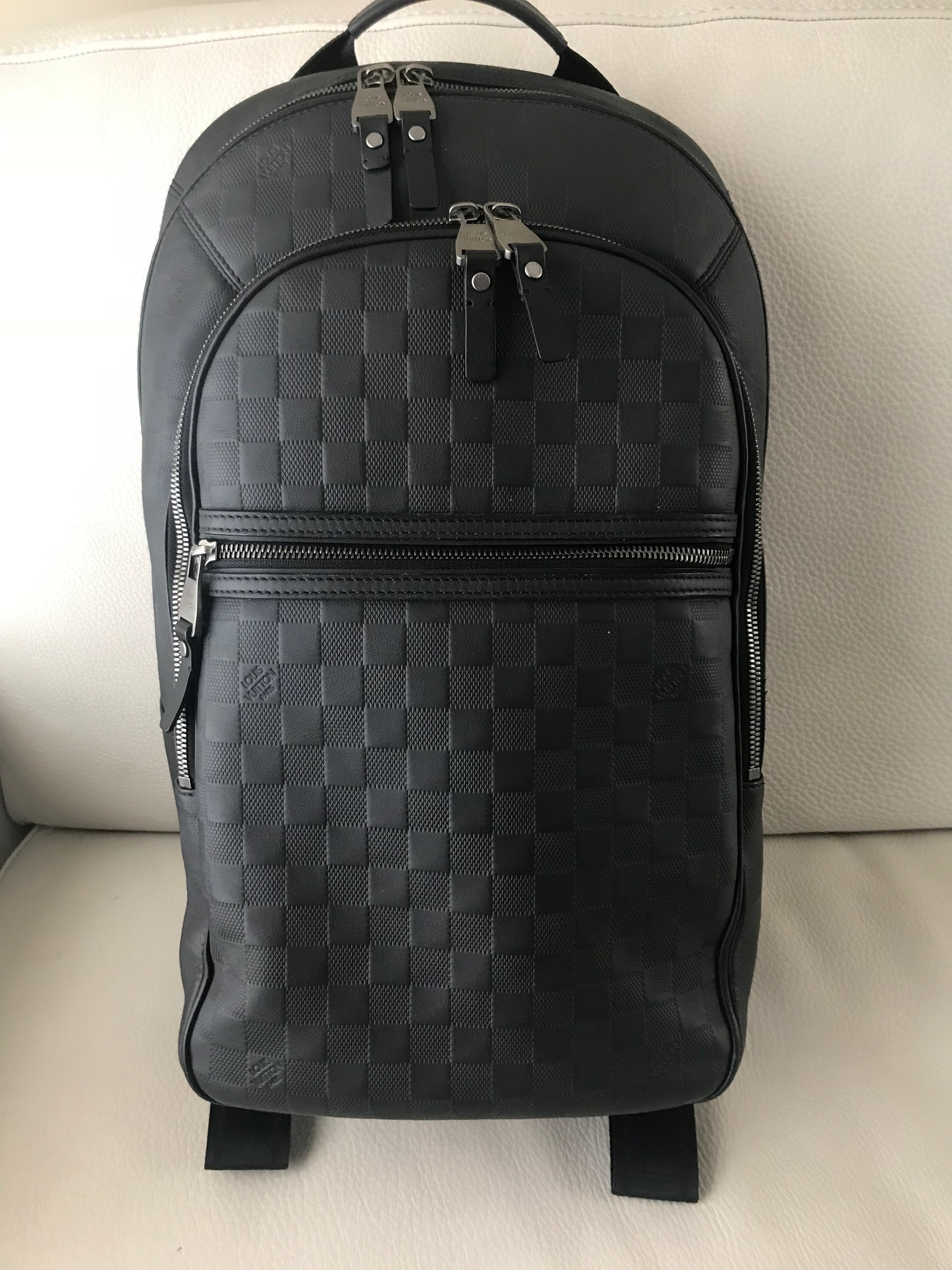 Louis Vuitton Michael Bag Michael Backpack Damier Graphite SHW Bag Religion Louis Vuitton Michael Bag Michael Backpack Damier Graphite SHW Bag Religion
