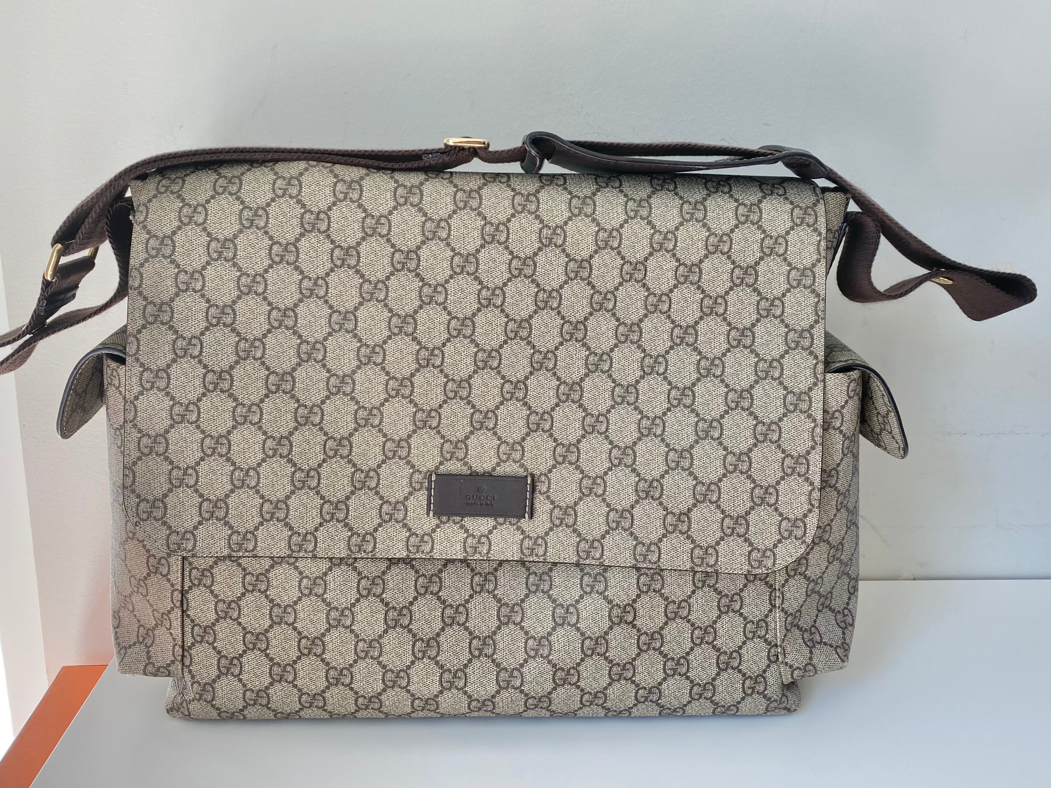 Gucci Dog Bag – Beccas Bags