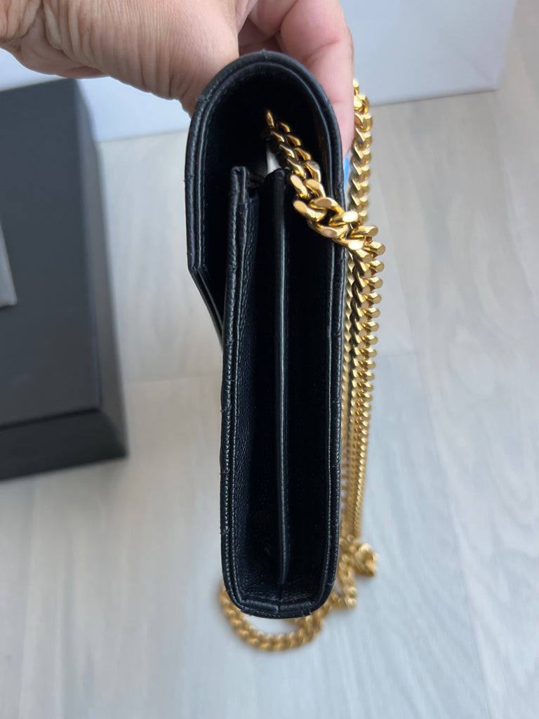 Saint Laurent Large Wallet On Chain – Beccas Bags