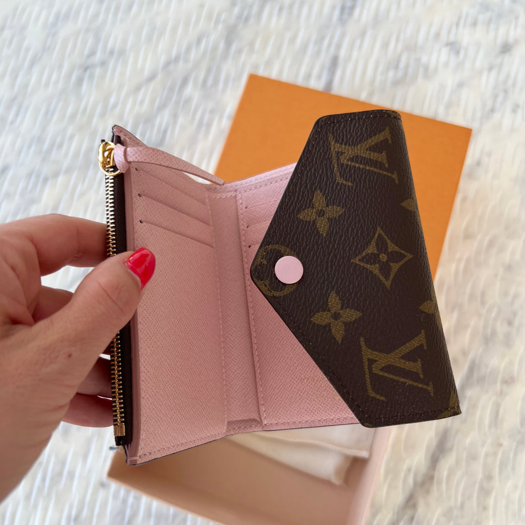 Louis Vuitton Victorine Wallet – Beccas Bags