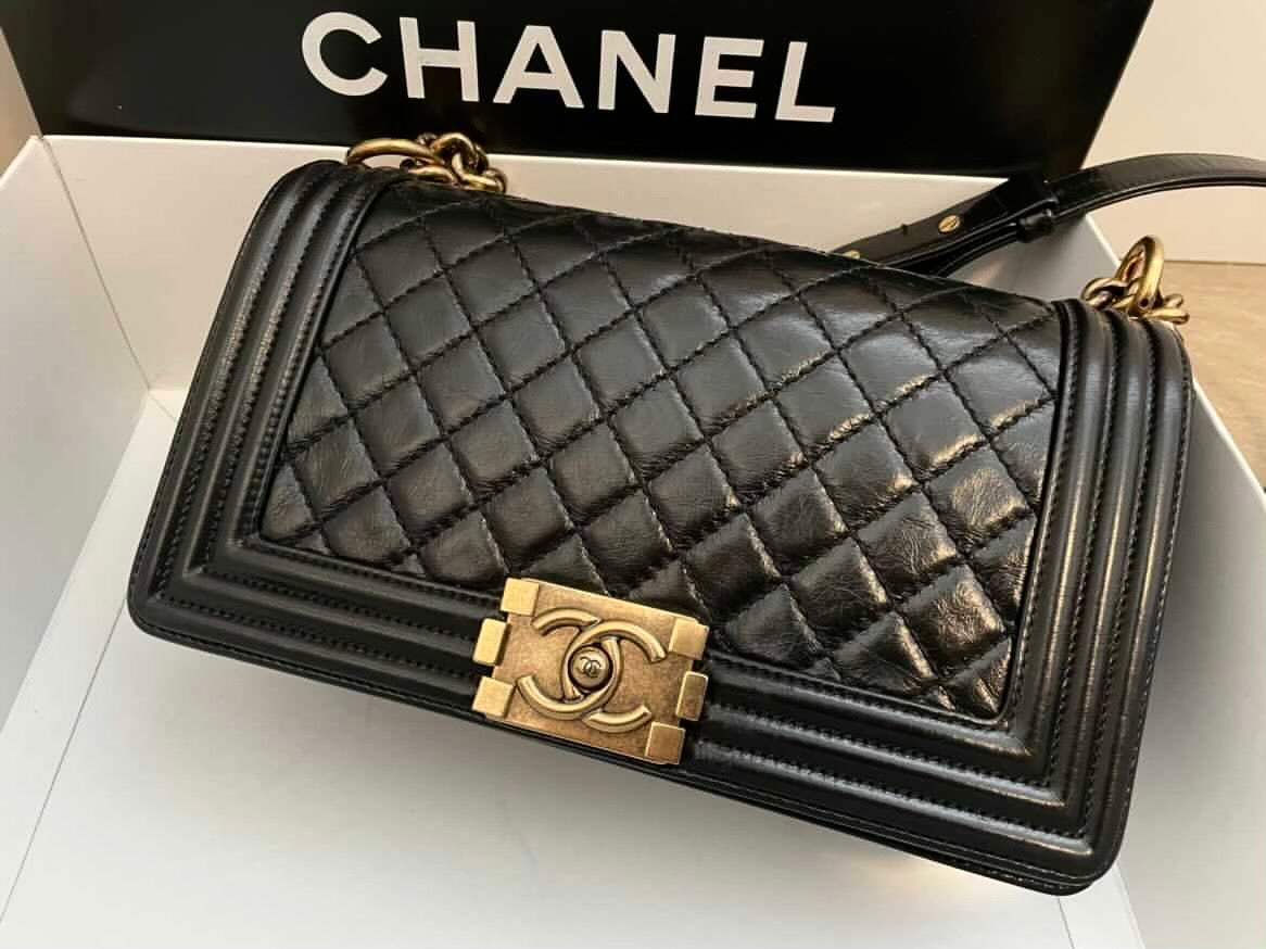 Chanel le boy bag – Beccas Bags