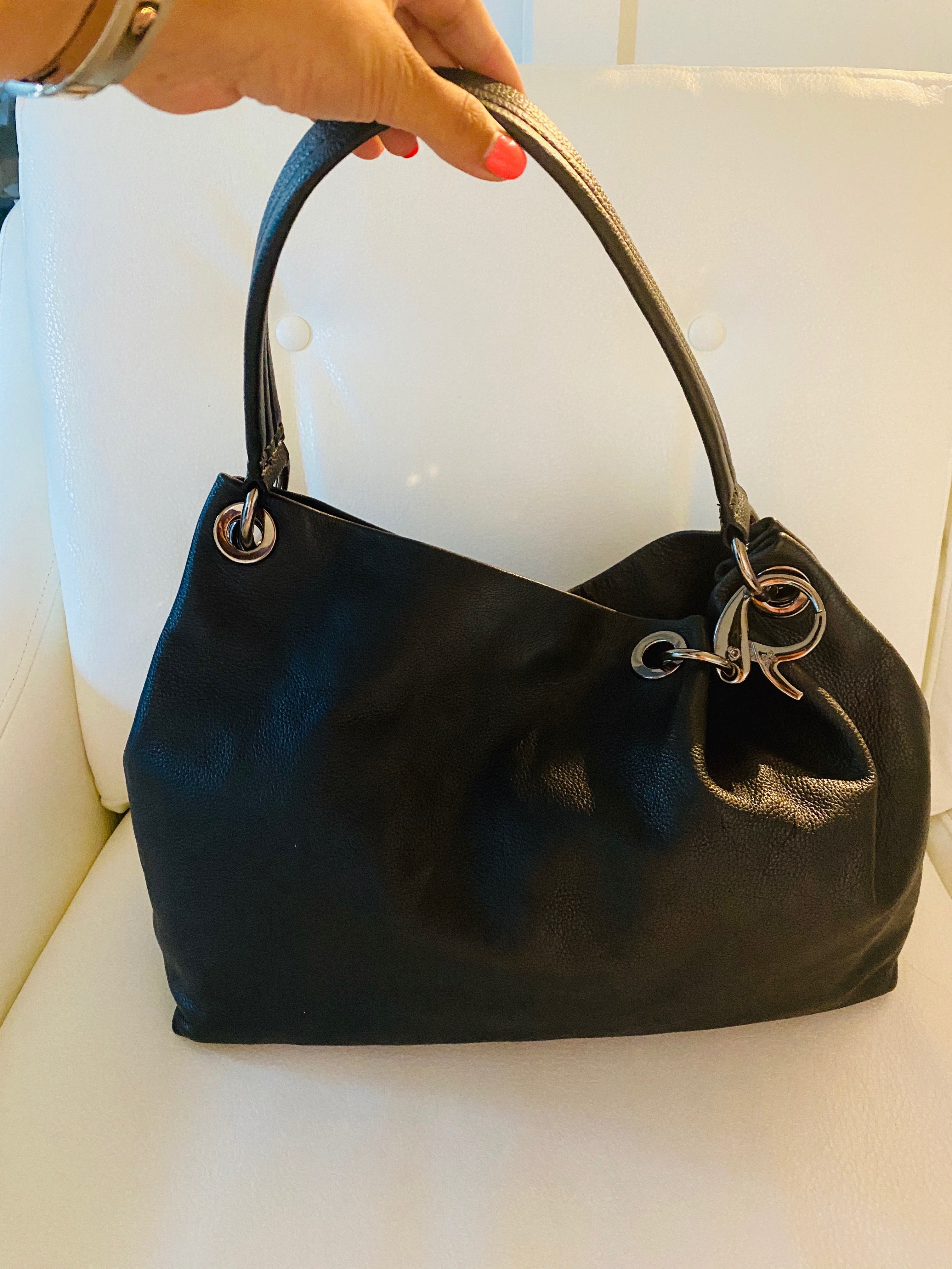 Vera Wang Women's Bag Purse Black Large Logo Snap Closure Multi  Compartments | eBay