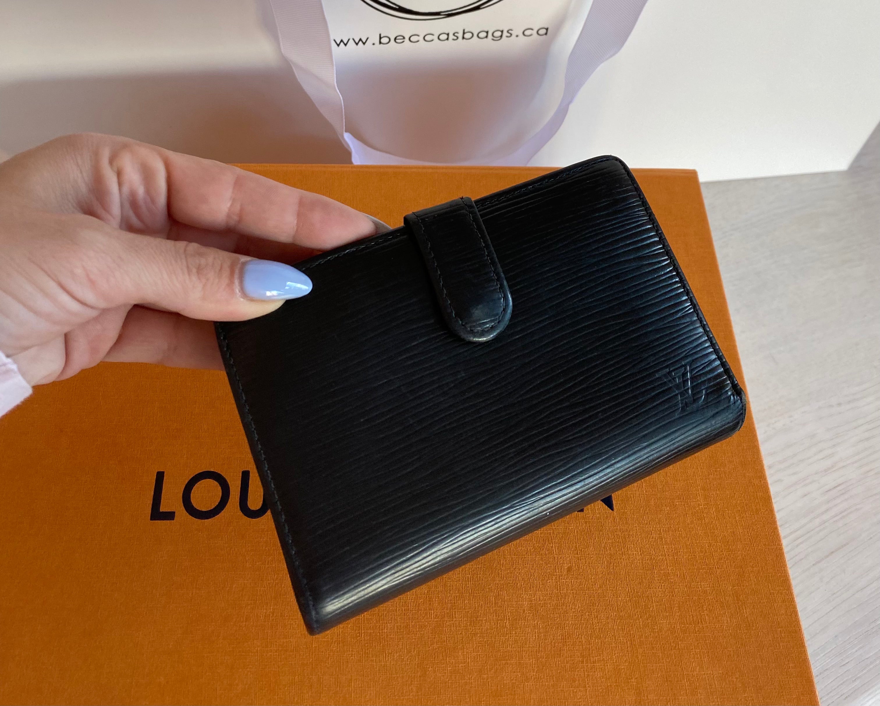 Saint Laurent Large Wallet On Chain – Beccas Bags