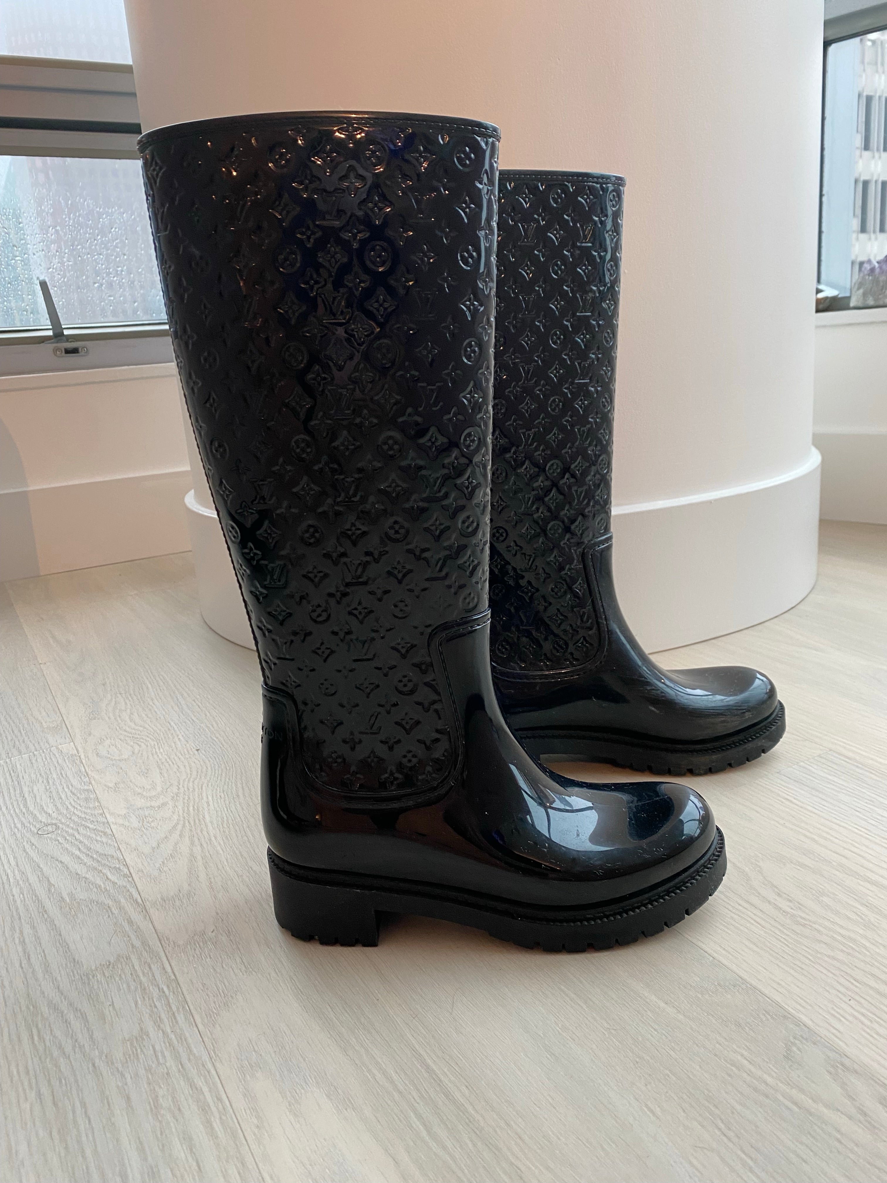 Louis Vuitton monogram rain boots – Beccas Bags