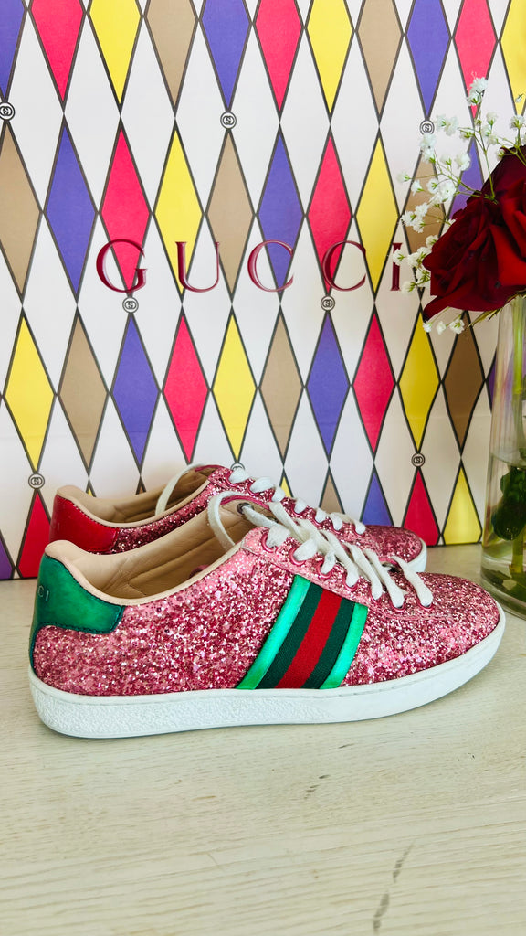Pink glitter 2025 gucci trainers