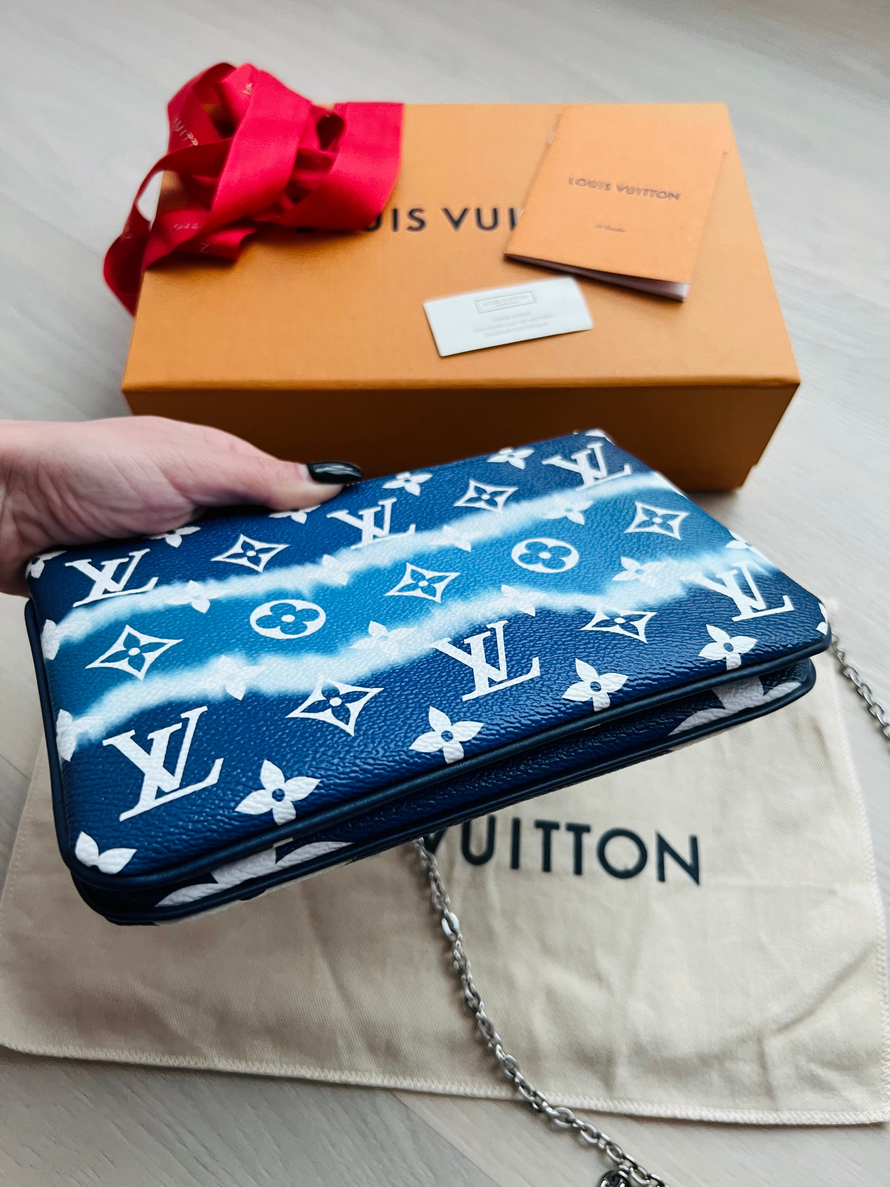 Louis Vuitton Monogram Giant Escale Double Zip Pochette Blue Auction