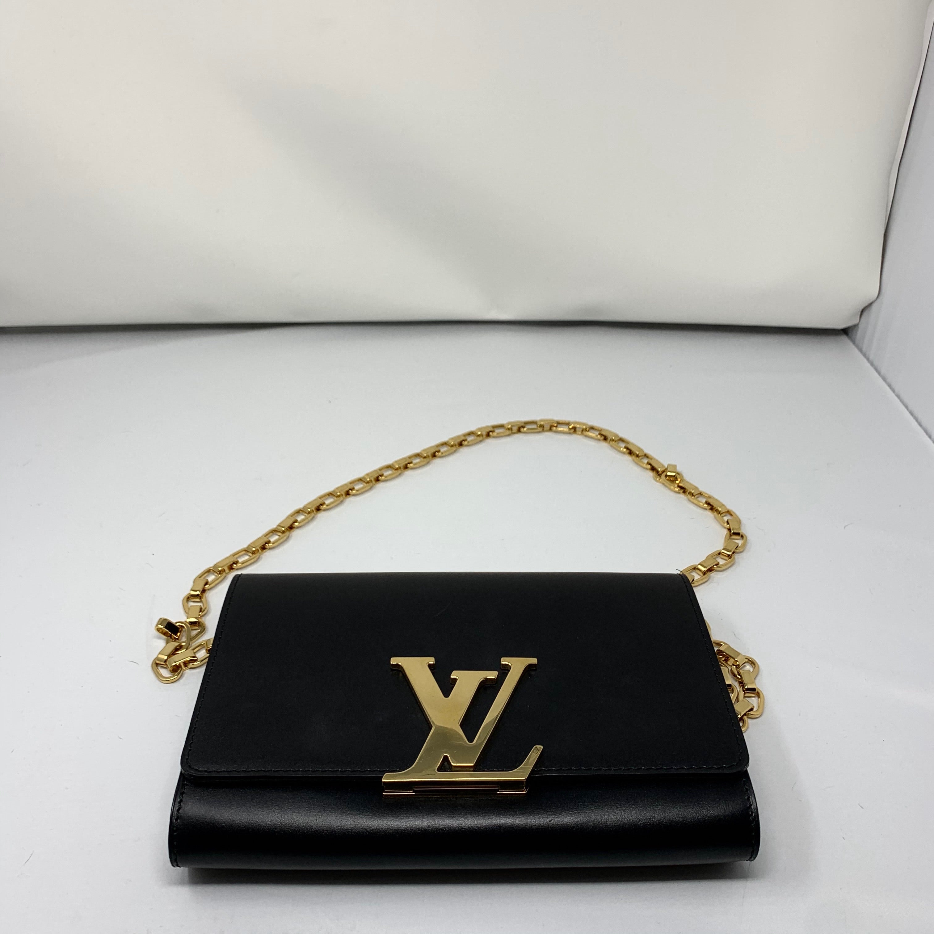 Louis Vuitton Black Vernis Chain Louise PM Bag at 1stDibs