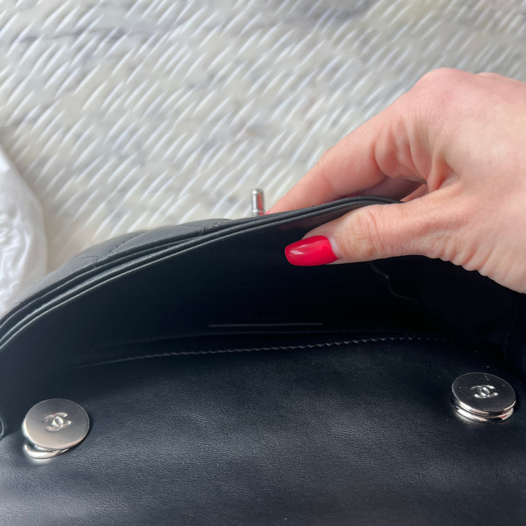 Chanel Uniform Belt Bag – Beccas Bags