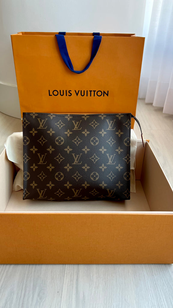 Louis Vuitton Toiletry 26 – Beccas Bags