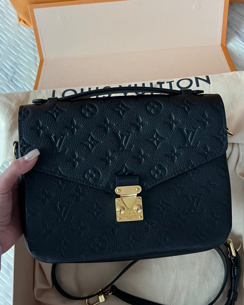 Louis vuitton pochette metis 2025 noir